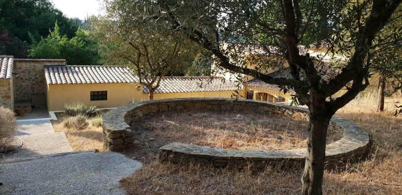 La Teze Vila Le Castellet  Exterior foto