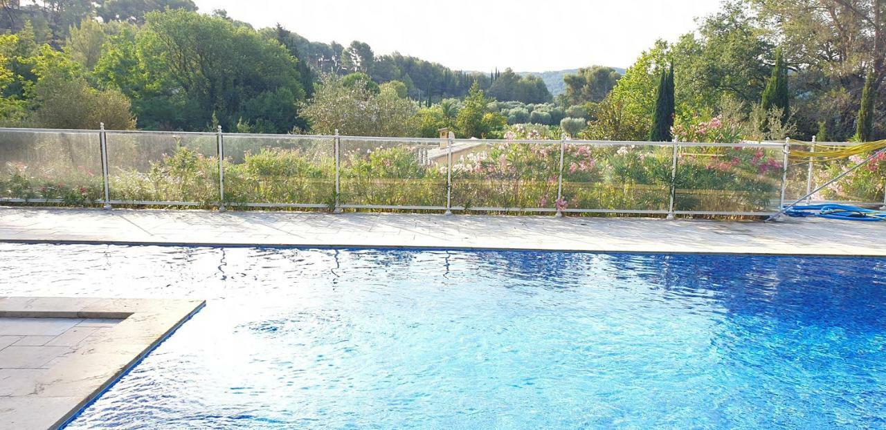 La Teze Vila Le Castellet  Exterior foto